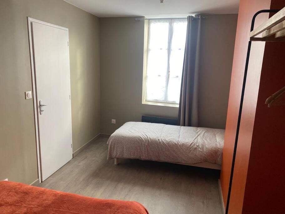 Appartement 3 - Hyper Centre - 1 A 4 Personnes Douai Bagian luar foto